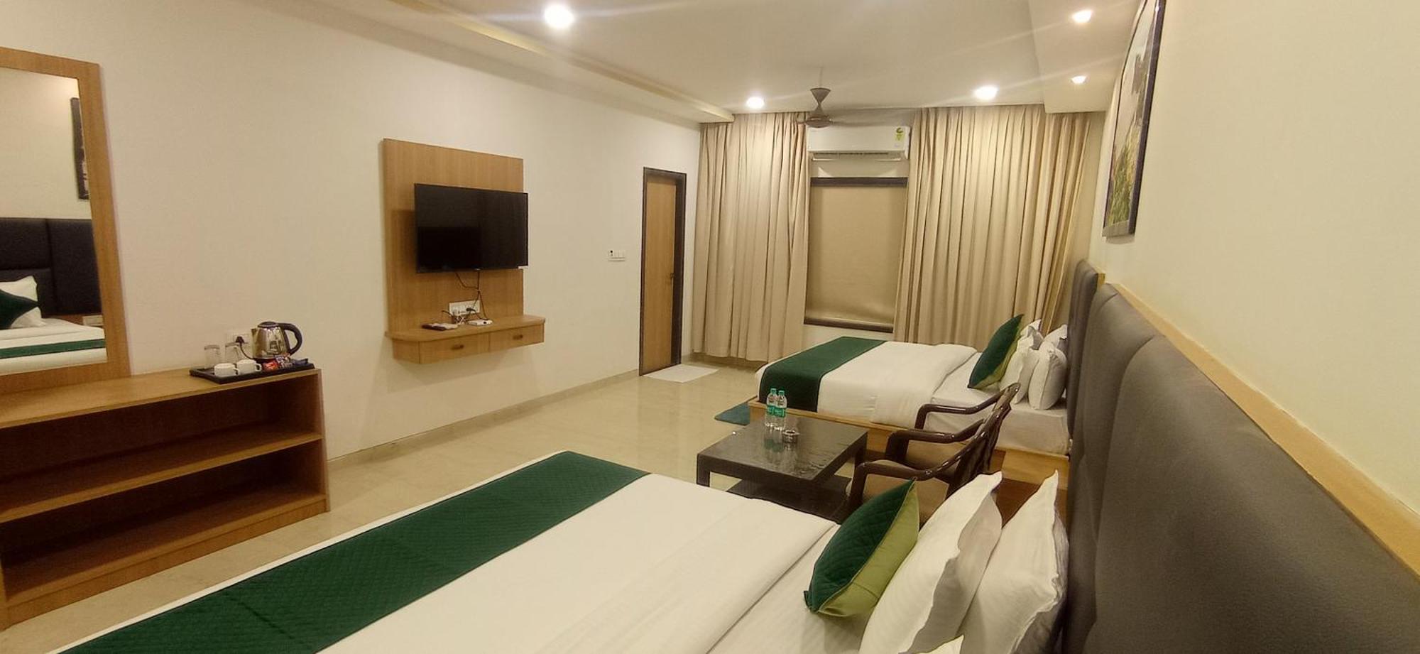 Sun Stone Hotel&Club - Jawai Sheoganj Bagian luar foto