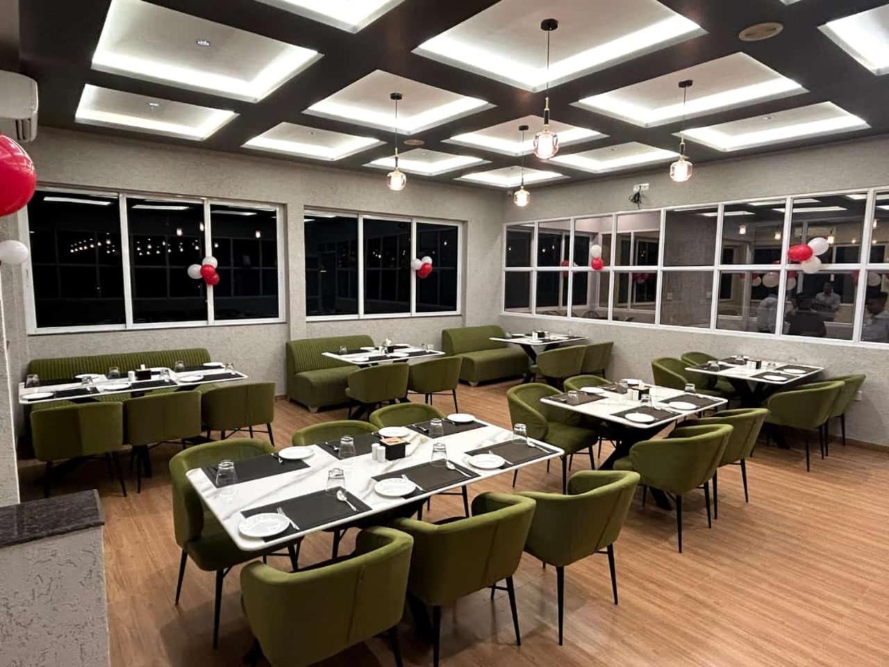 Sun Stone Hotel&Club - Jawai Sheoganj Bagian luar foto
